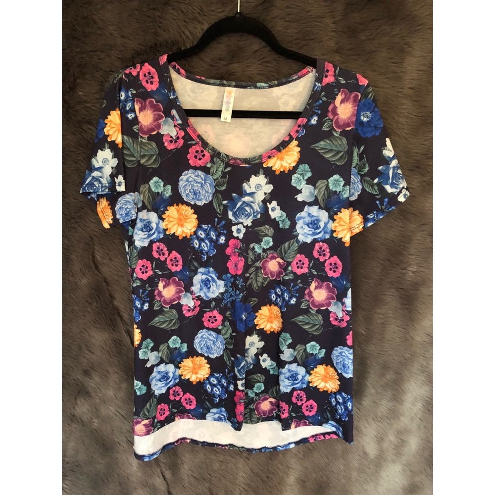 LuLaRoe Top Small